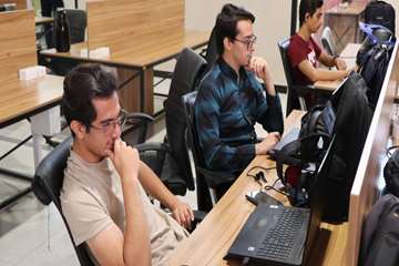 فضای اشتراکی مرکز رشد